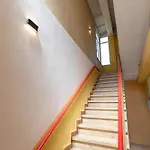 Center شقة *